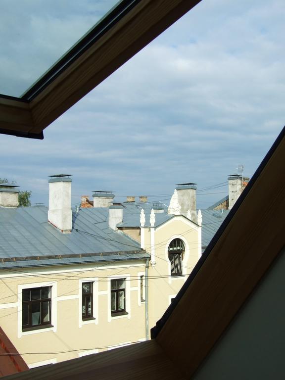 Sunlit Loft Apartment Рига Экстерьер фото